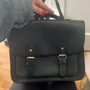 Cute, good condition crossbody satchel bag